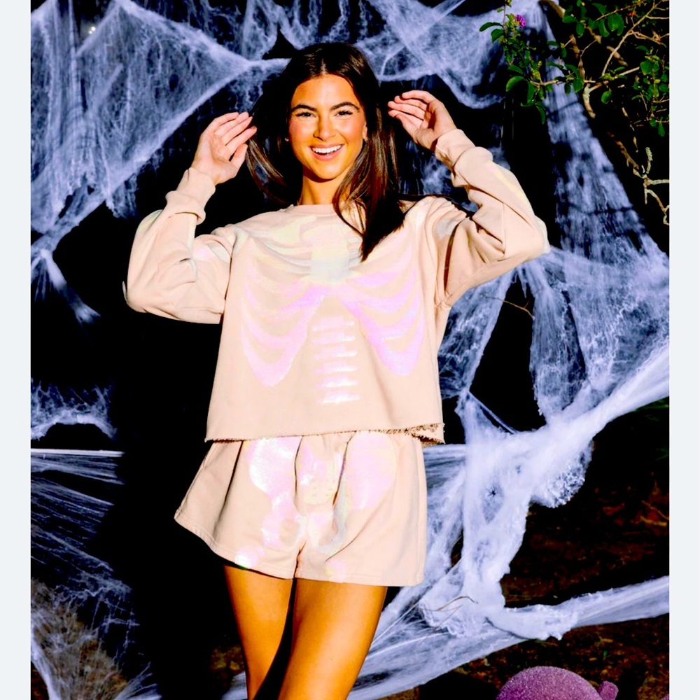 ❌SOLD❌Queen of Sparkles - Tan Skeleton Set - Size Large